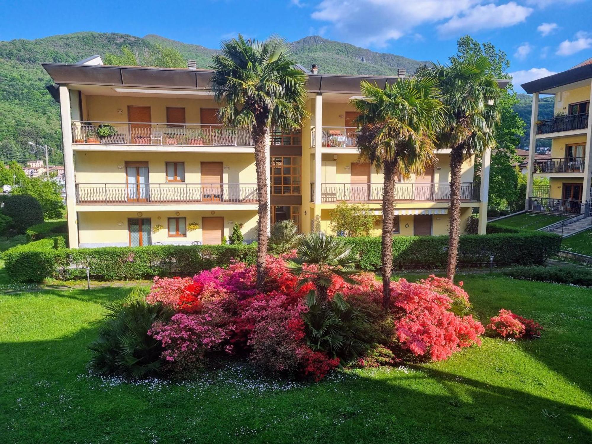 Residenza Lago Sereno Porto Ceresio Εξωτερικό φωτογραφία