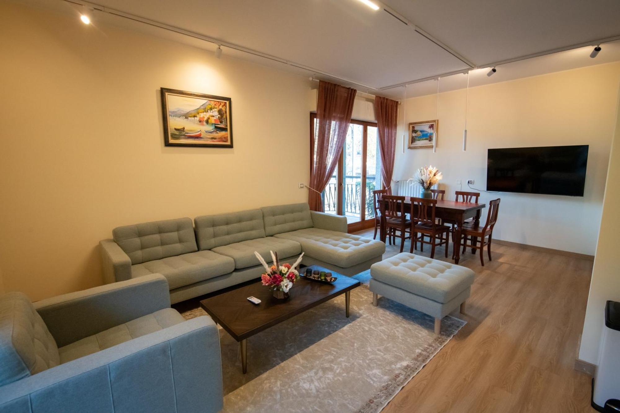 Residenza Lago Sereno Porto Ceresio Εξωτερικό φωτογραφία