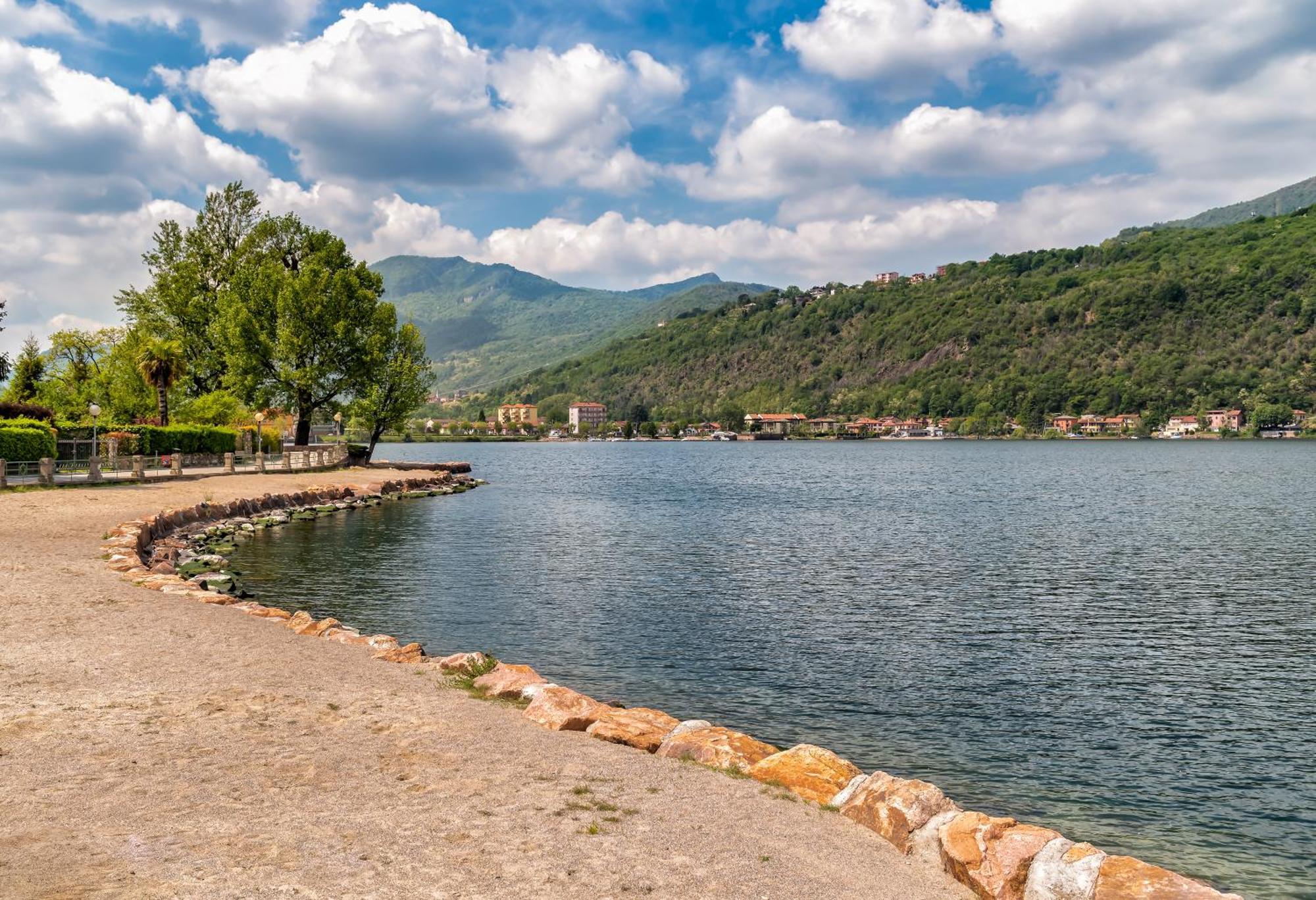 Residenza Lago Sereno Porto Ceresio Εξωτερικό φωτογραφία